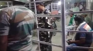 गोपालगंज: मीरगंज गांव में घरेलू विवाद को लेकर घर वालों ने युवक की पिटाई कर किया घायल, इलाज के लिए सदर अस्पताल में भर्ती