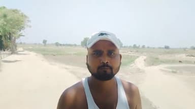 बारसोई: बलतर पंचायत के ग्राम कोटा खनन माफिया द्वारा महानंदा नदी में ट्रैक्टर जेसीबी मशीन के द्वारा अवैध खनन हो रहा है  ग्रामीण