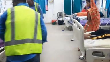 सासाराम: चेनारी थाना अंतर्गत NH-2 पर अनियंत्रित ट्रक ने बाइक सवार एक युवक को मारी टक्कर, बाइक सवार युवक गंभीर रूप से हुआ घायल