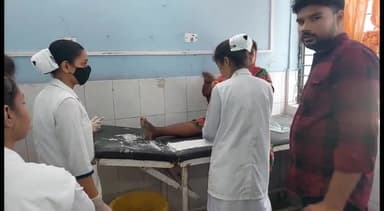 लखीसराय: धर्मपुर गांव में छत की सीढ़ी से गिरकर महिला हुई गंभीर रूप से जख्मी, सदर अस्पताल में भर्ती