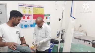 बिहार: लहेरी थाना के हॉस्पिटल मोड़ के समीप जेसीबी की चपेट में आने से स्कूटी सवार युवक जख्मी।इलाज के लिए लाया गया सदर अस्पताल