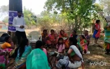 नीमडीह: कल्याणपुर में विश्व पर्यावरण दिवस के अवसर पर विधिक साक्षरता शिविर का हुआ आयोजन