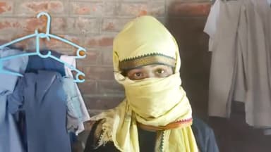 मुगलसराय: न्यूमहाल पानी टंकी के समीप एक घर मे घुसकर मनबढ़ द्वारा मारपीट करने को लेकर युवती ने लगाए कई गंभीर आरोप