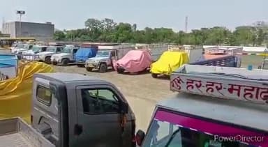 कहरा: नगर निगम चुनाव को लेकर सहरसा स्टेडियम स्थित वाहन कोषांग ने 127 वाहनों को किया जब्त