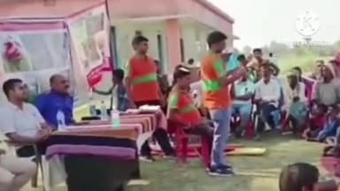 बगहा: चकडहवा में बाढ़ से बचाव को लेकर ग्रामीणों को दी गई जानकारी