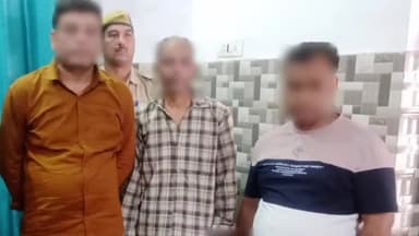 मुरादाबाद: मुखबिर की सूचना पर कोतवाली पुलिस ने नौ सौ ग्राम चरस के साथ तीन सप्लायरों को किया गिरफ्तार ,भेजा जेल