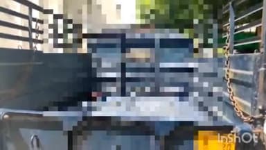 आगरा: थाना एत्माद्दौला पुलिस ने संदिग्ध मांस से भरे लोडिंग ऑटो को पकड़ा, एक युवक भी गिरफ़्तार