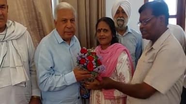 पानीपत: दक्षिण मंडल की महामंत्री रेनू चौहान ने भाजपा को कहा अलविदा, मॉडल टाउन में कांग्रेस की सदस्यता की ग्रहण