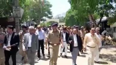 अमरोहा: अमरोहा जिला न्यायालय का डीएम एसपी ने भारी पुलिस बल के साथ सुरक्षा व्यवस्था का लिया जाएगा, दिए जरूरी दिशा निर्देश