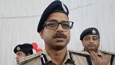 बेगूसराय: एससी एसटी थाना परिसर में DIG बाबूराम ने साइबर थाना का किया उद्घाटन, DIG ने दी जानकारी