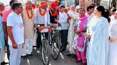 चरखी दादरी: OPS संघर्ष समिति की यात्रा दादरी से भिवानी हुई रवाना, कांग्रेसी नेता राजू मान ने कहा-कांग्रेस की सरकार में लागू होगी OPS