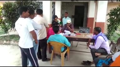 कलुआही: कलुआही थाना दिवस पर एक व्यक्ति के जमीनी विवाद का हुआ निपटारा