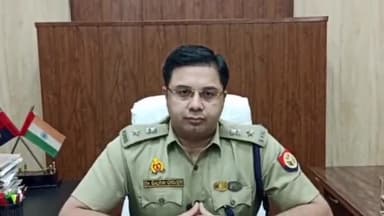 गोरखपुर: राजघाट थाने के फरार अपराधी की गिरफ्तारी के लिए एसएसपी ने ₹15 हजार का पुरस्कार किया घोषित