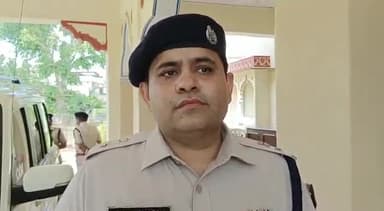 अलवर: अलवर साइबर थाना पुलिस ने 2 लोगो से की गई 16 लाख 29 हजार रुपये की ऑनलाइन ठगी में से 12 लाख 79 हजार रुपये कराए रिफंड
