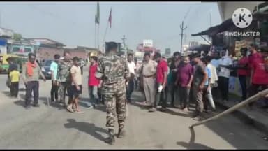 पतरातू: चैनगढा के पास झारखण्ड सरकार की नयी नियोजन नीति 60/40 के विरोध में घंटों फोरलेन की गई जाम