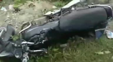 सिंगरौली: देवसर मुख्य मार्ग पर एक बाइक सवार अनियंत्रित होकर गिरकर हुआ घायल