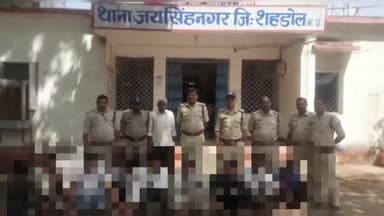 जयसिंहनगर: कॉम्बिंग गस्त के दौरान जयसिंहनगर पुलिस ने 17 वारंटियों को किया गिरफ्तार, न्यायालय में किया पेश