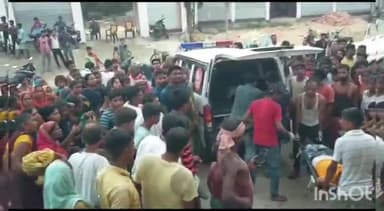 मधवापुर: लालूनगर स्थित बाइपास मोड़ के पास NH-227 पर दो बाइक की आमने-सामने की हुई टक्कर में 4 लोग घायल, 2 लोगों की हालत नाजुक