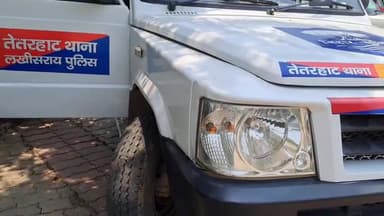 रामगढ़ चौक: बालू लदे हाइवे ने तेतरहाट मुख्य बाजार में एक युवती को कुचला, घटनास्थल पर हुई युवती की मौत