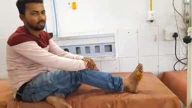 जमुई: माहिसोढ़ी चौक के पास टोटो की ठोकर से बाइक सवार एक युवक हुआ घायल सदर अस्पताल में भर्ती