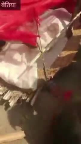 जोगापट्टी: योगापट्टी थाने के समीप सड़क दुर्घटना में एक युवक की हुई मौत, बारात में होने जा रहा था शामिल