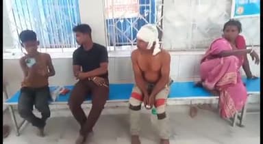 बेगूसराय: पपरौर वार्ड-1 में पुत्र ने पिता पर हथौड़े से किया हमला, घायल पिता सदर अस्पताल में भर्ती