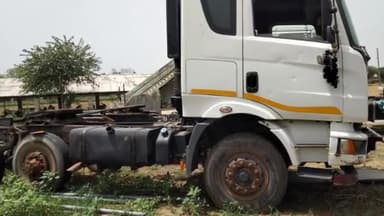 चरखी दादरी: मैहड़ा पार्किंग यार्ड में खड़ी गाड़ियों के चैसिस नंबर बदलने पर पार्किंग संचालक ने तीन के खिलाफ दर्ज करवाया धोखाधड़ी का केस