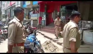 हाथरस: नवीपुर चौराहे के पास दुकान के बाहर बाइक खड़ी करने के विवाद में दो पक्षों में हुई जमकर मारपीट, 3 लोग गंभीर रुप से घायल