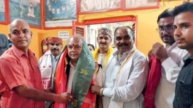 तुलसीपुर: केंद्रीय मंत्री नरेंद्र सिंह तोमर पहुंचे तुलसीपुर, भाजपा के पदाधिकारी व कार्यकर्ताओं ने किया स्वागत