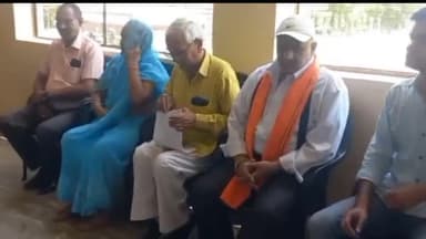 किशनगढ़ बास: विप्र फाउंडेशन ने जिला प्रमुख बलबीर छील्लर पर कार्रवाई करने को लेकर विधायक दीपचन्द खैरिया को सौंपा ज्ञापन