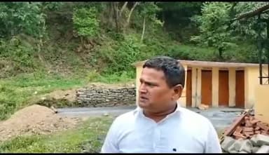 देवाल: तलवाड़ी-गुडम स्टेट से सेरा बीजापुर की सड़क पर हो रहा है निम्न गुणवत्ता का कार्य, प्रधान ने लगाया आरोप