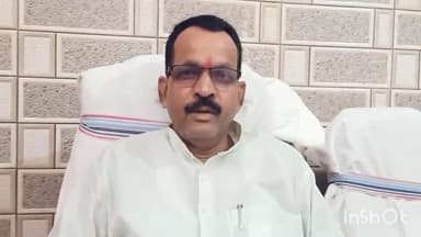 फारबिसगंज: राजद प्रदेश सचिव सुरेश पासवान ने फारबिसगंज में पत्रकारों से कहा कजरा धार में बरसात से पूर्व हो पुल निर्माण कार्य।