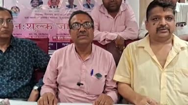 मुरादाबाद: महाराजा अग्रसेन समाज की ओर से दिल्ली रोड स्थित क्लासिक होटल में लोगों की आंखों की निशुल्क जांच के लिए लगाया गया कैंप