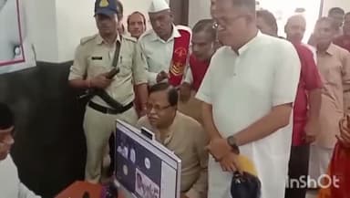 रतलाम नगर: 7 माह का मानदेय नहीं मिलने से परेशान पुजारियों ने कलेक्ट्रेट कार्यालय पहुंचकर कलेक्टर को सौंपा ज्ञापन