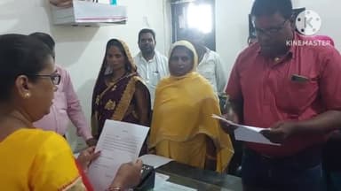 कुरसाकांटा: प्रखंड कार्यालय में त्रिस्तरीय पंचायती निकाय उप चुनाव में निर्वाचित जनप्रतिनिधियों को बीडीओ ने दिलाई शपथ