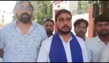 बेलडा प्रकरण को लेकर DGP से मिले भीम आर्मी चीफ मंजीत सिंह नौटियाल
#uttrakhanddgp
#belda
#majeetsigh