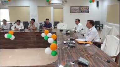 अमरोहा: DM राजेश कुमार त्यागी ने नशा मुक्त भारत अभियान के तहत नशे के खिलाफ जिले में छेड़ा अभियान, जारी किए निर्देश