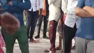 शाहगंज: उसरहटा में रेलवे फाटक पर ट्रक की चपेट में आने से बाइक सवार भाभी की मौत, देवर गंभीर रूप से घायल