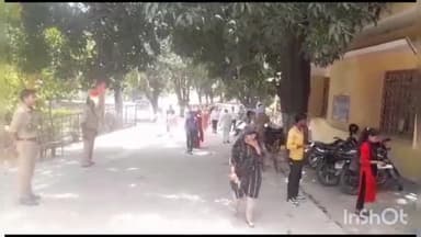 बहराइच: 5 परीक्षा केंद्रों पर 2159 परीक्षार्थी दे रहे हैं बीएड की प्रवेश परीक्षा, सुरक्षा के हैं पुख्ता इंतजाम