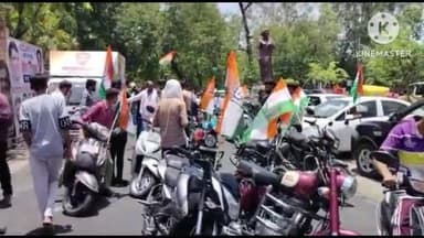 हुज़ूर: ओबीसी कांग्रेस की कमलनाथ संदेश यात्रा को पूर्व सीएम कमलनाथ ने भोपाल में हरी झंडी दिखाकर किया रवाना