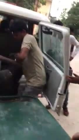 महुआ: बाया नदी पुल से गिरकर युवक हुआ घायल, प्राथमिक इलाज के बाद पटना किया गया रेफर