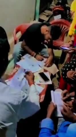 कटनी नगर: कमलनाथ जी का वादा प्रत्येक महिला को प्रत्येक माह 1500
गैस सिलेंडर 500 रुपए में!!!
#नारीसम्मानयोजना