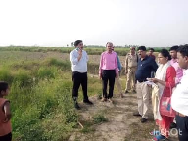 बिलारी: SDM के आदेश पर भिड़वारी गांव में जाकर राजस्व विभाग की टीम ने अरिल नदी की भूमि की पैमाइश की