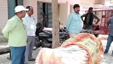 जमुई: हीटवेव की वजह से सिंचाई विभाग के इंजीनियर की हुई मौत, पुलिस ने सदर अस्पताल में पोस्टमार्टम कराकर शव परिजन को सौंपा