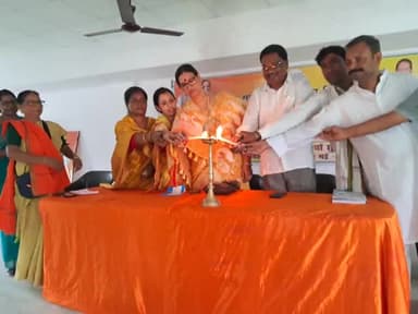 संयुक्त मोर्चा सम्मेलन महा जनसंपर्क अभियान महिला मोर्चा भारतीय जनता पार्टी सुपौल के द्वारा सुपौल विधानसभा में कार्यक्रम किया