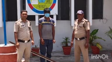 देहरादून: थाना क्लेमेंटटाउन पुलिस ने आर्मी एरिया से एंगल चोरी करते हुए एक अभियुक्त को किया गिरफ्तार