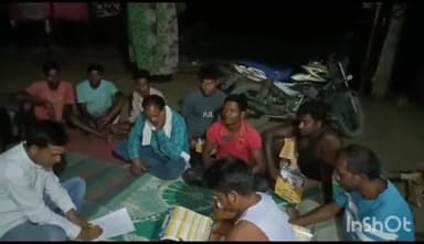 बतौली: पौड़ी गांव में आम आदमी पार्टी ने 'चटाई पर चर्चा' कार्यक्रम का किया आयोजन