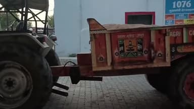 मोठ: खिरिया घाट पर अवैध खनन में लिप्त ट्रैक्टर को मोंठ पुलिस तथा खनिज विभाग की टीम ने पकड़ा