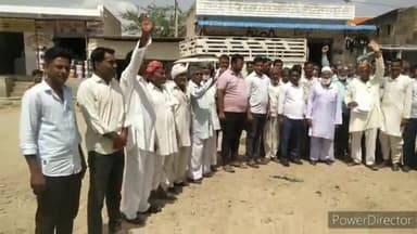 डेगाना: हरसौर क्षेत्र में पूर्व मंत्री नसीम अख्तर के खिलाफ मुकदमा दर्ज करने पर ग्रामीणों ने जताया रोष