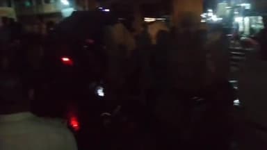 बीना: अंबेडकर तिराहे के पास आगासोद रोड पर ट्रक व ट्रैक्टर में भिड़ंत, ट्रैक्टर चालक घायल मौके पर पहुंची पुलिस